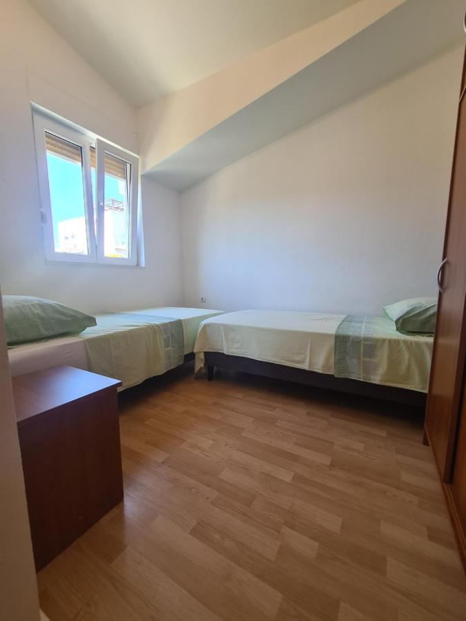 Apartments Jelica Slatine Bagian luar foto